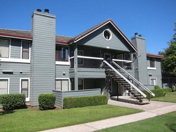 Apartments in Lodi Ca l Lakeshore Meadows and Garden Apartments
